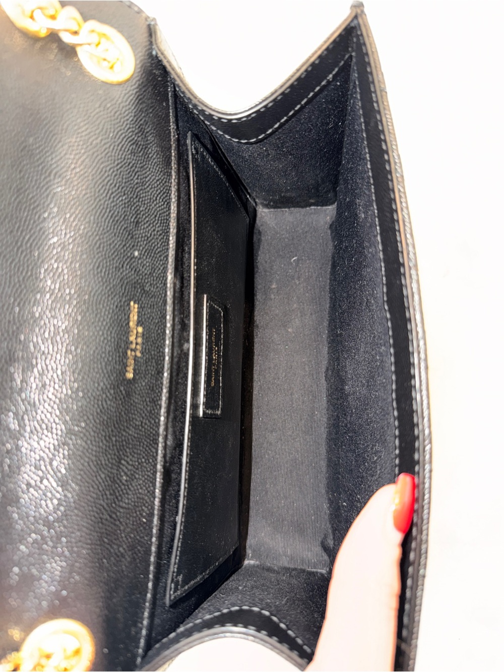 Saint Laurent Envelope Triquilt Medium YSL Shoulder Bag in Grained Leather - Picture 9 of 10